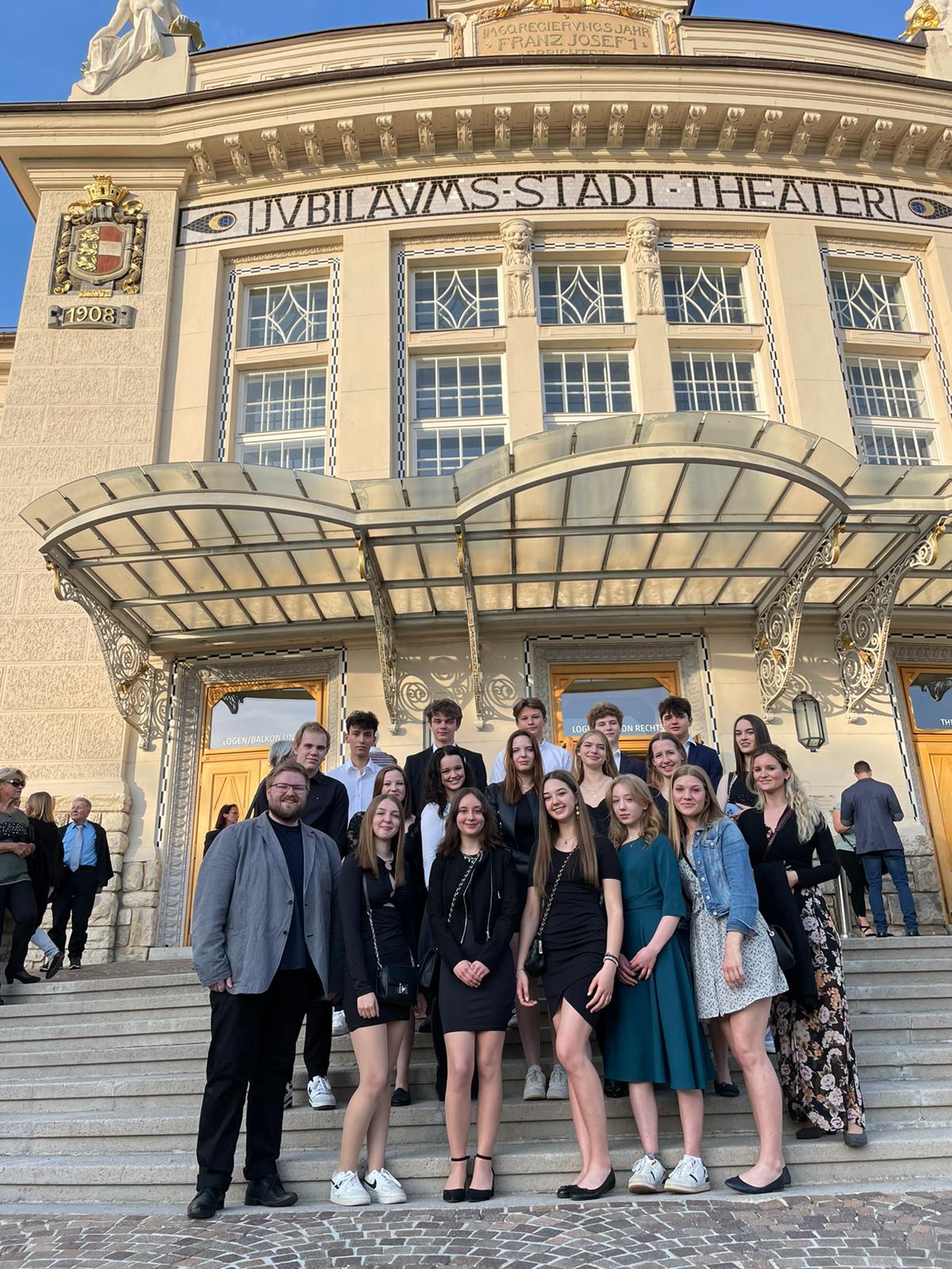 k theaterbesuch 6a