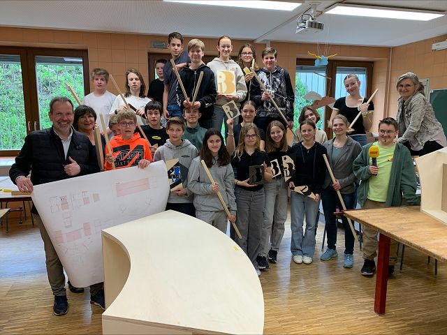 Antenne Kärnten besucht Schule