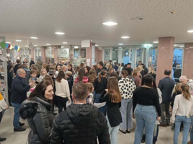 Tag der offenen Tür am Ingeborg Bachmann Gymnasium