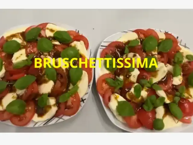 „Bruschettissima“ – das italienische Frühstück der 8ai