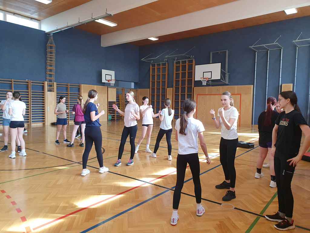 Selbstverteidigung stärkt Selbstvertrauen und Sicherheit